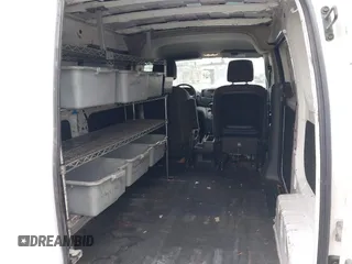2017 Nissan NV200 S z VIN 3N6CM0KN3HK697546, wystawiony jako IAAI lot #41560058 z przebiegiem 406 357 mil mil oraz . Historia ofert i sprzedaży dostępna na DreamBid. Obrazek 8.