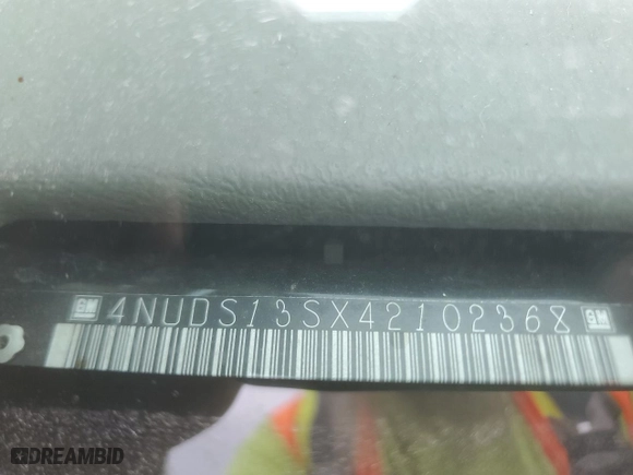 2004 Isuzu Ascender S with VIN 4NUDS13SX42102368, listed as a Copart auction lot 70032284 with 123,998 mi miles and Salvage Title. Bid and sale history available at carsss.com. Image 14.