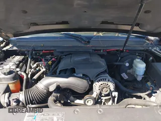 2007 Chevrolet Suburban LT with VIN 3GNFC16J07G122510, listed as a IAAI auction lot 41852268 with Not Provided miles and . Bid and sale history available at DreamBid. Image 10.