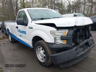 2016 Ford F-150 XL with VIN 1FTMF1C85GKD27709, listed as a IAAI auction lot 42027553 with 188,534 mi miles. Bid and sale history available at carsss.com. Image 1.