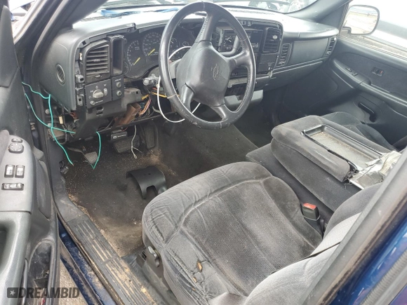 2004 Chevrolet Silverado 1500 LS with VIN 2GCEC19T8Y1279035, listed as a Copart auction lot 47000415 with 0 mi miles and Salvage Title. Bid and sale history available at carsss.com. Image 8.