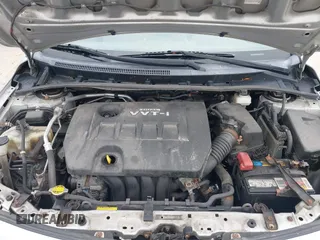 2010 Toyota Corolla z VIN 1NXBU4EE6AZ377110, wystawiony jako IAAI lot #42548701 z przebiegiem 178 167 mil mil oraz . Historia ofert i sprzedaży dostępna na DreamBid. Obrazek 10.