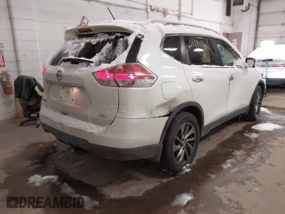 2015 Nissan Rogue SL with VIN 5N1AT2MT2FC836925, listed as a IAAI auction lot 41480969 with 152,210 mi miles. Bid and sale history available at carsss.com. Image 4.