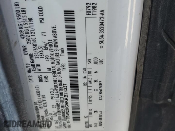 2019 Ford Transit with VIN 1FTBW2XG5KKB23337, listed as a Copart auction lot 55203995 with 217,569 mi miles and Clean Title. Bid and sale history available at DreamBid. Image 13.