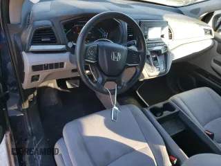 2018 Honda Odyssey LX with VIN 5FNRL6H2XJB085777, listed as a Copart auction lot 84414894 with 142,500 mi miles and Salvage Title. Bid and sale history available at carsss.com. Image 8.
