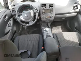 2015 Nissan LEAF S with VIN 1N4AZ0CP7FC330279, listed as a Copart auction lot 51583175 with 62,617 mi miles and Salvage Title. Bid and sale history available at DreamBid. Image 8.
