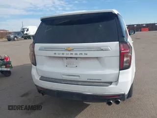 2023 Chevrolet Suburban Premier z VIN 1GNSKFKD5PR511819, wystawiony jako IAAI lot #41899310 z przebiegiem 40 355 mil mil oraz . Historia ofert i sprzedaży dostępna na DreamBid. Obrazek 16.