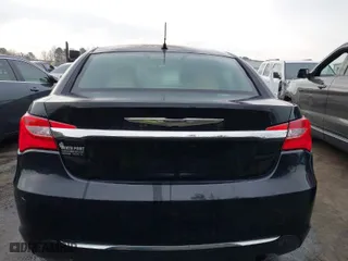 2011 Chrysler 200 Limited with VIN 1C3BC2FG4BN603897, listed as a IAAI auction lot 41671966 with 137,794 mi miles. Bid and sale history available at carsss.com. Image 16.
