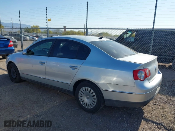 2007 Volkswagen Passat z VIN WVWJK73C27P028204, wystawiony jako IAAI lot #41952195 z przebiegiem 151 273 mil mil oraz . Historia ofert i sprzedaży dostępna na DreamBid. Obrazek 3.