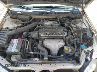 2001 Honda Accord LX z VIN JHMCG56401C022403, wystawiony jako Copart lot #60021165 z przebiegiem 119 114 mil mil oraz Szkoda całkowita • Salvage title. Historia ofert i sprzedaży dostępna na DreamBid. Obrazek 11.