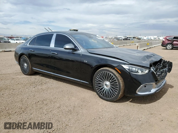 2024 Mercedes-Benz S 680 Maybach z VIN W1K6X7KB4RA243160, wystawiony jako Copart lot #49357235 z przebiegiem 6 440 mil mil oraz Szkoda całkowita • Salvage title. Historia ofert i sprzedaży dostępna na DreamBid. Obrazek 4.