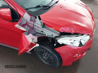 2019 Mitsubishi Mirage ES z VIN ML32F3FJXKHF15235, wystawiony jako IAAI lot #41590832 z przebiegiem 46 193 mil mil oraz . Historia ofert i sprzedaży dostępna na DreamBid. Obrazek 6.
