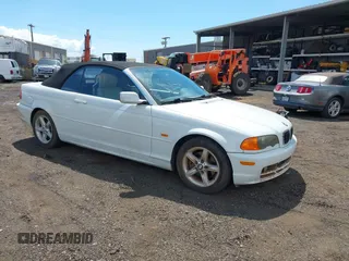 2003 BMW 3 Series 325Ci with VIN WBABS33483JY44155, listed as a IAAI auction lot 41603387 with 133,362 mi miles. Bid and sale history available at carsss.com. Image 1.