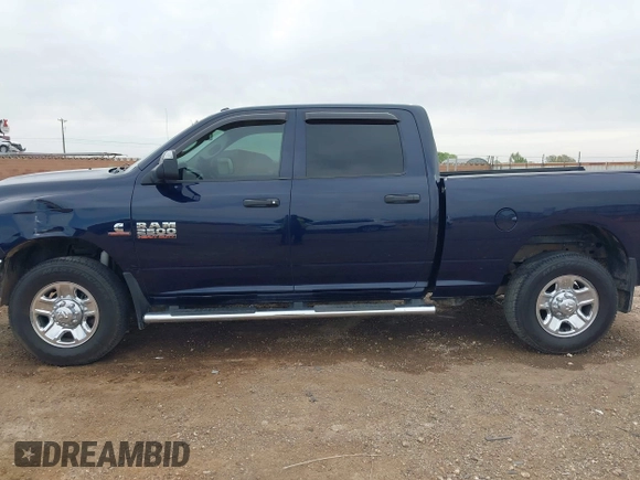 2014 Ram 2500 Tradesman z VIN 3C6UR5CL2EG291816, wystawiony jako IAAI lot #42050255 z przebiegiem 199 363 mil mil oraz . Historia ofert i sprzedaży dostępna na DreamBid. Obrazek 15.