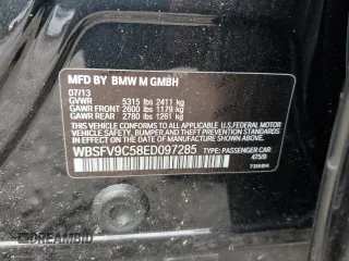2014 BMW M5 z VIN WBSFV9C58ED097285, wystawiony jako Copart lot #55835345 z przebiegiem 108 189 mil mil oraz Szkody całkowita. Historia ofert i sprzedaży dostępna na DreamBid. Obrazek 12.