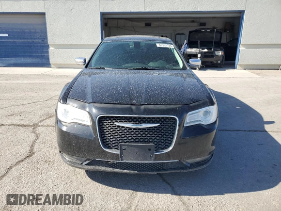 2015 Chrysler 300 C with VIN 2C3CCAET4FH772748, listed as a Copart auction lot 61331724 with 97,856 mi miles and Salvage Title. Bid and sale history available at DreamBid. Image 5.