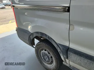 2018 Ford Transit с VIN 1FTYR1YG1JKA49052, выставлен на аукционе IAAI как лот 42796205 с пробегом 133 321 миль миль и . История ставок и продаж доступна на DreamBid. Изображение 22.