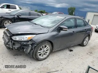 2016 Ford Focus SE with VIN 1FADP3FE5GL229564, listed as a Copart auction lot 61362245 with 188,772 mi miles and Salvage title. Bid and sale history available at DreamBid. Image 1.