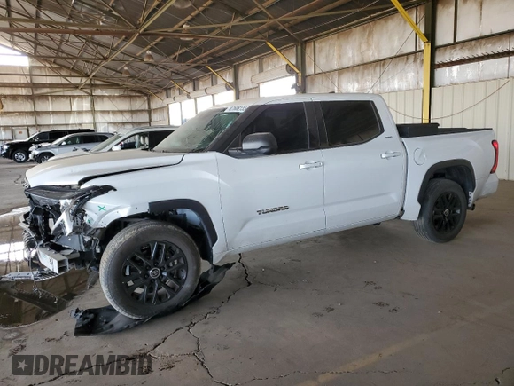 2022 Toyota Tundra 2WD SR5 with VIN 5TFLA5AB7NX017917, listed as a Copart auction lot 87608135 with 38,441 mi miles and Salvage Title. Bid and sale history available at carsss.com. Image 1.