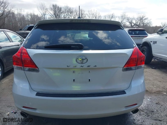 2009 Toyota Venza with VIN 4T3ZK11A79U013268, listed as a IAAI auction lot 41731002 with NaN miles. Bid and sale history available at carsss.com. Image 17.