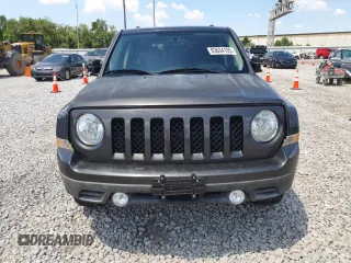 2015 Jeep Patriot High Altitude with VIN 1C4NJRFB1FD303869, listed as a Copart auction lot 63634105 with 109,687 mi miles and Clean title. Bid and sale history available at DreamBid. Image 5.