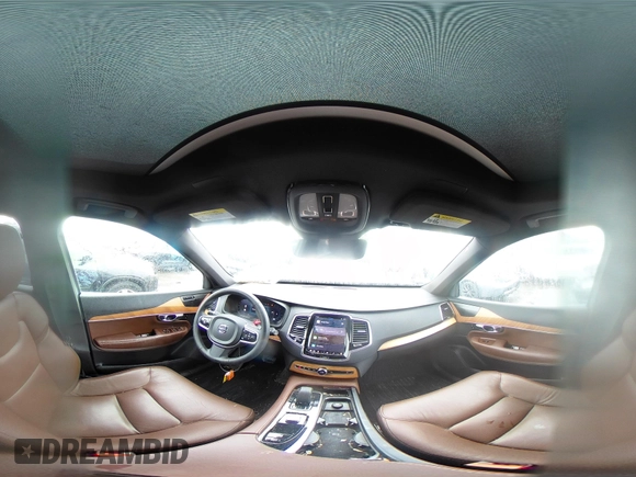 2023 Volvo XC90 Plus z VIN YV4062PN7P1954726, wystawiony jako IAAI lot #42049981 z przebiegiem 31 606 mil mil oraz . Historia ofert i sprzedaży dostępna na DreamBid. Obrazek 19.