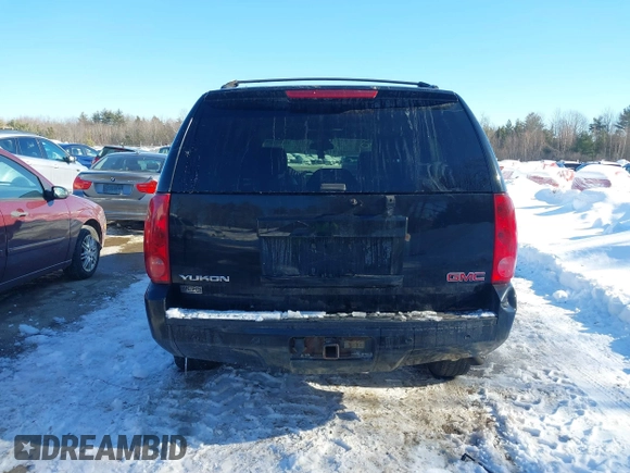2007 GMC Yukon SLT with VIN 1GKFK13077R123021, listed as a IAAI auction lot 41603180 with 247,945 mi miles. Bid and sale history available at carsss.com. Image 16.