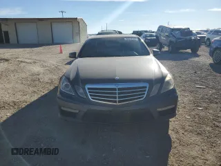 2010 Mercedes-Benz E 63 AMG with VIN WDDHF7HBXAA107915, listed as a Copart auction lot 81976404 with 117,118 mi miles and Clean title. Bid and sale history available at DreamBid. Image 5.