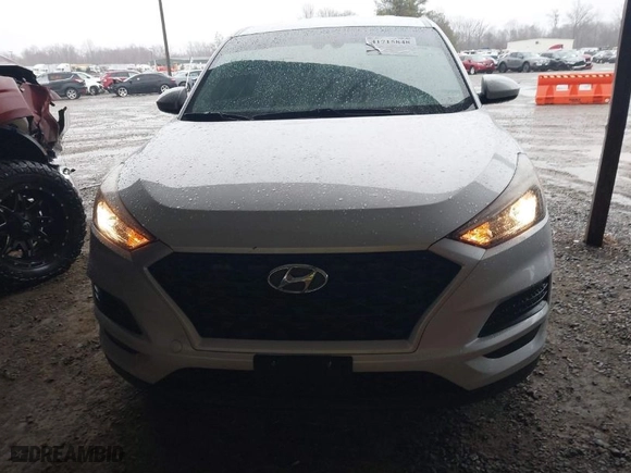 2019 Hyundai Tucson SE with VIN KM8J23A49KU891088, listed as a IAAI auction lot 41715848 with NaN miles. Bid and sale history available at carsss.com. Image 12.