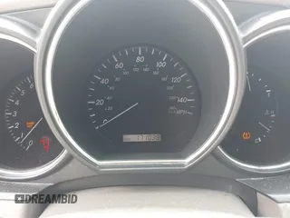 2008 Lexus RX 350 z VIN JTJGK31UX80013763, wystawiony jako IAAI lot #42121125 z przebiegiem 171 038 mil mil oraz . Historia ofert i sprzedaży dostępna na DreamBid. Obrazek 7.