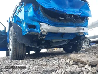 2024 Chevrolet Equinox EV LT z VIN 3GN7DLRP9RS289221, wystawiony jako IAAI lot #41995446 z przebiegiem 4109 mil mil oraz . Historia ofert i sprzedaży dostępna na DreamBid. Obrazek 20.
