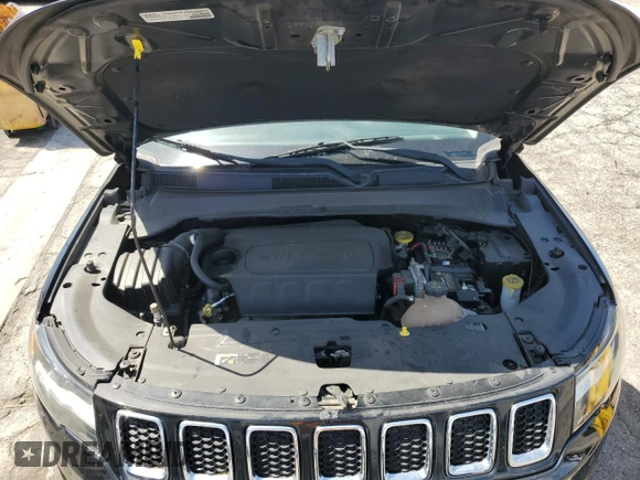 2018 Jeep Compass Latitude with VIN 3C4NJCBB8JT266471, listed as a Copart auction lot 51668235 with 61,461 mi miles and Clean Title. Bid and sale history available at carsss.com. Image 12.