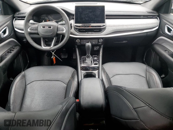 2023 Jeep Compass Latitude Lux с VIN 3C4NJDFN7PT544666, выставлен на аукционе Copart как лот 56921905 с пробегом 12 022 миль миль и Списание • Salvage title. История ставок и продаж доступна на DreamBid. Изображение 8.