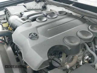 2014 Toyota 4Runner Limited с VIN JTEBU5JR4E5185764, выставлен на аукционе IAAI как лот 42117308 с пробегом 199 477 миль миль и . История ставок и продаж доступна на DreamBid. Изображение 19.