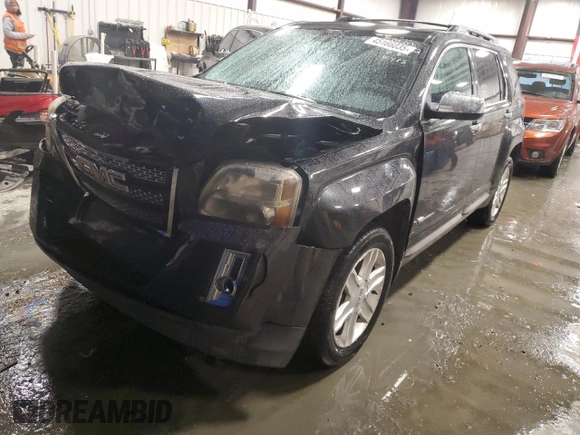 2011 GMC Terrain SLT-2 with VIN 2CTFLXE58B6238319, listed as a Copart auction lot 45166035 with 210,014 mi miles and Salvage Title. Bid and sale history available at carsss.com. Image 1.