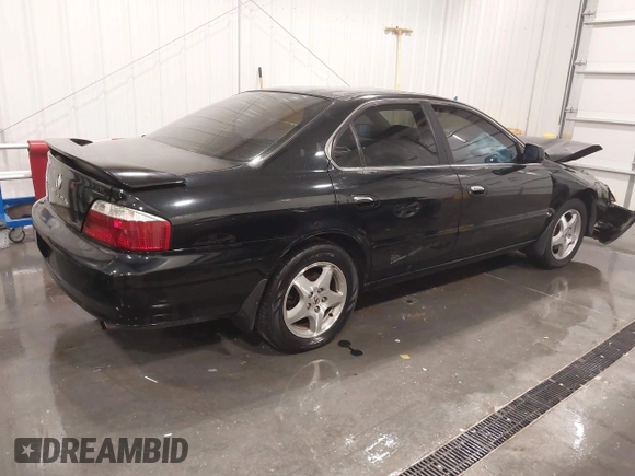 2003 Acura TL with VIN 19UUA56603A092119, listed as a IAAI auction lot 41695793 with 178,520 mi miles. Bid and sale history available at carsss.com. Image 4.