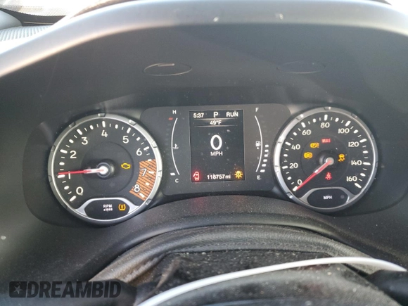 2020 Jeep Renegade Altitude with VIN ZACNJABB0LPL67208, listed as a Copart auction lot 43326665 with 118,757 mi miles and Salvage Title. Bid and sale history available at DreamBid. Image 9.
