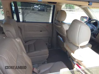 2006 Honda Odyssey EX-L with VIN 5FNRL38756B442865, listed as a IAAI auction lot 42115076 with 183,208 mi miles. Bid and sale history available at carsss.com. Image 8.