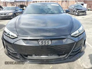 2022 Audi e-tron GT Prestige z VIN WAUEJBFW2N7006498, wystawiony jako Copart lot #45764865 z przebiegiem 17 849 mil mil oraz Szkoda całkowita • Salvage title. Historia ofert i sprzedaży dostępna na DreamBid. Obrazek 5.
