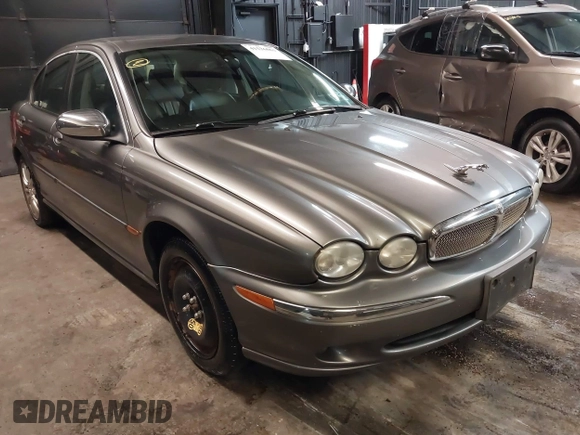 2007 Jaguar X-Type z VIN SAJWA51A37WJ17866, wystawiony jako IAAI lot #41536063 z przebiegiem 121 177 mil mil oraz . Historia ofert i sprzedaży dostępna na DreamBid. Obrazek 1.