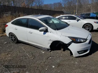 2017 Ford Focus SEL with VIN 1FADP3H22HL331523, listed as a Copart auction lot 46322445 with 37,214 mi miles and Salvage Title. Bid and sale history available at carsss.com. Image 4.