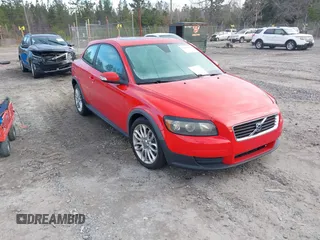 2008 Volvo C30 Version 1.0 with VIN YV1MK672382050438, listed as a IAAI auction lot 41647341 with 111,009 mi miles and . Bid and sale history available at DreamBid. Image 1.