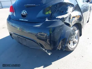 2015 Hyundai Veloster RE:FLEX with VIN KMHTC6AD7FU224291, listed as a IAAI auction lot 41517267 with 151,554 mi miles. Bid and sale history available at carsss.com. Image 13.
