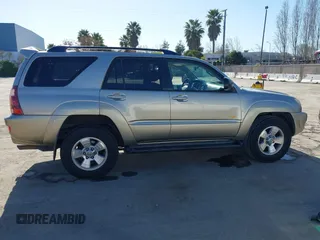 2005 Toyota 4Runner SR5 z VIN JTEZU14RX50057755, wystawiony jako IAAI lot #41679681 z przebiegiem 308 114 mil mil oraz . Historia ofert i sprzedaży dostępna na DreamBid. Obrazek 13.