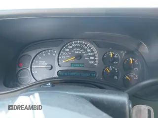 2004 Chevrolet Suburban LT z VIN 1GNFK16Z94J122458, wystawiony jako IAAI lot #41889018 z przebiegiem 180 507 mil mil oraz . Historia ofert i sprzedaży dostępna na DreamBid. Obrazek 7.