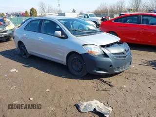2007 Toyota Yaris with VIN JTDBT923471166540, listed as a IAAI auction lot 41635292 with 231,710 mi miles. Bid and sale history available at carsss.com. Image 1.
