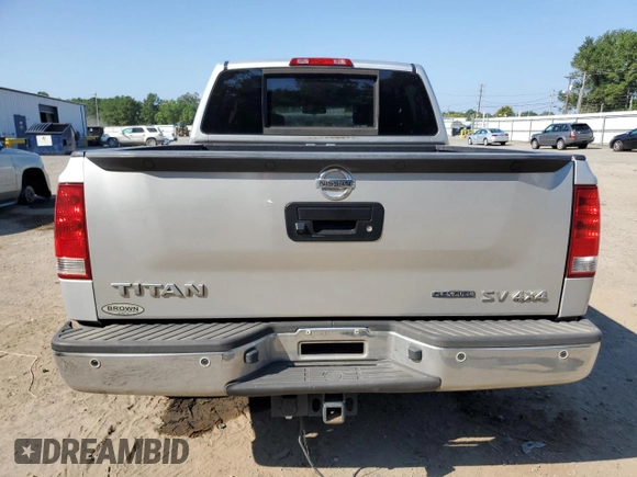 2013 Nissan Titan SV with VIN 1N6BA0EC3DN305832, listed as a Copart auction lot 72400294 with 300,083 mi miles and Salvage title. Bid and sale history available at DreamBid. Image 6.