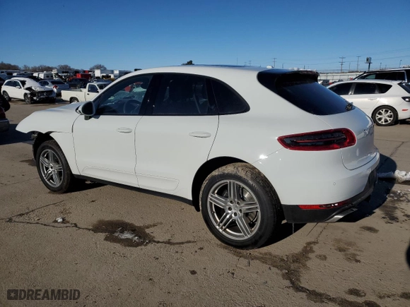 2018 Porsche Macan with VIN WP1AA2A52JLB02714, listed as a Copart auction lot 44530285 with 35,790 mi miles and Salvage Title. Bid and sale history available at carsss.com. Image 2.