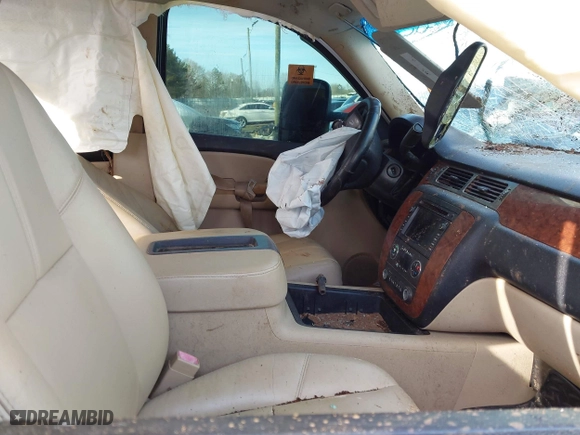 2007 Chevrolet Silverado 1500 LTZ with VIN 2GCEK13M871516626, listed as a IAAI auction lot 41317390 with 1 mi miles. Bid and sale history available at carsss.com. Image 5.