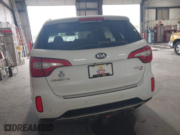 2014 Kia Sorento SX with VIN 5XYKW4A75EG518505, listed as a IAAI auction lot 36939010 with 175,976 mi miles. Bid and sale history available at carsss.com. Image 16.